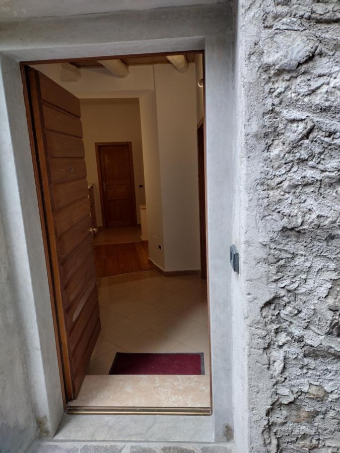 Relax House Appartement Tenno Buitenkant foto