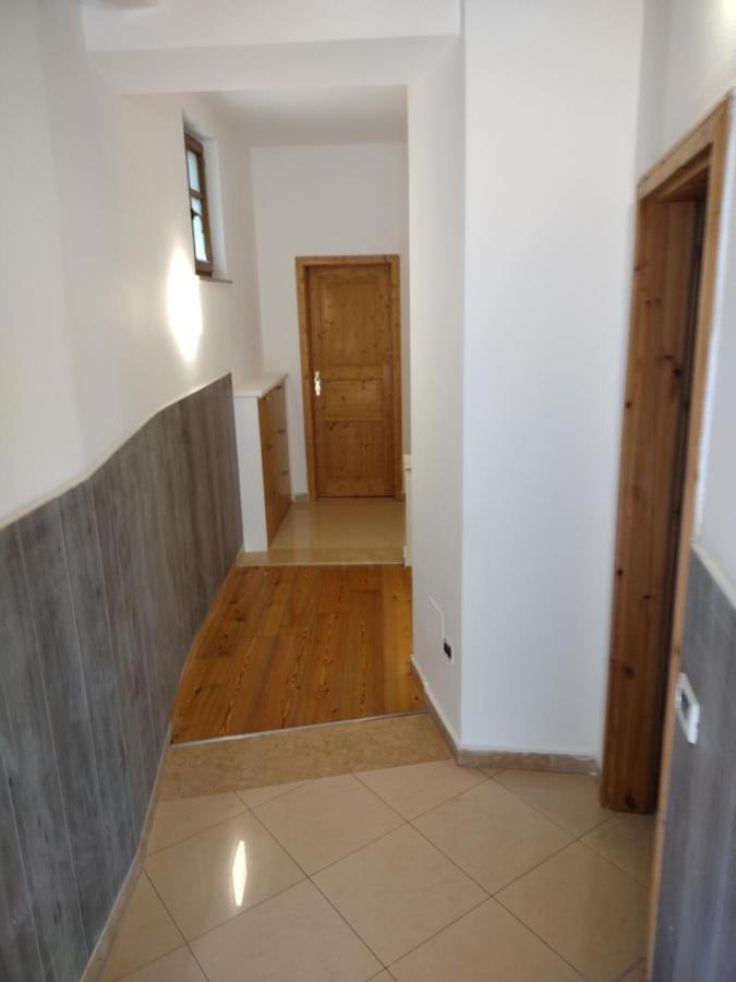 Relax House Appartement Tenno Buitenkant foto