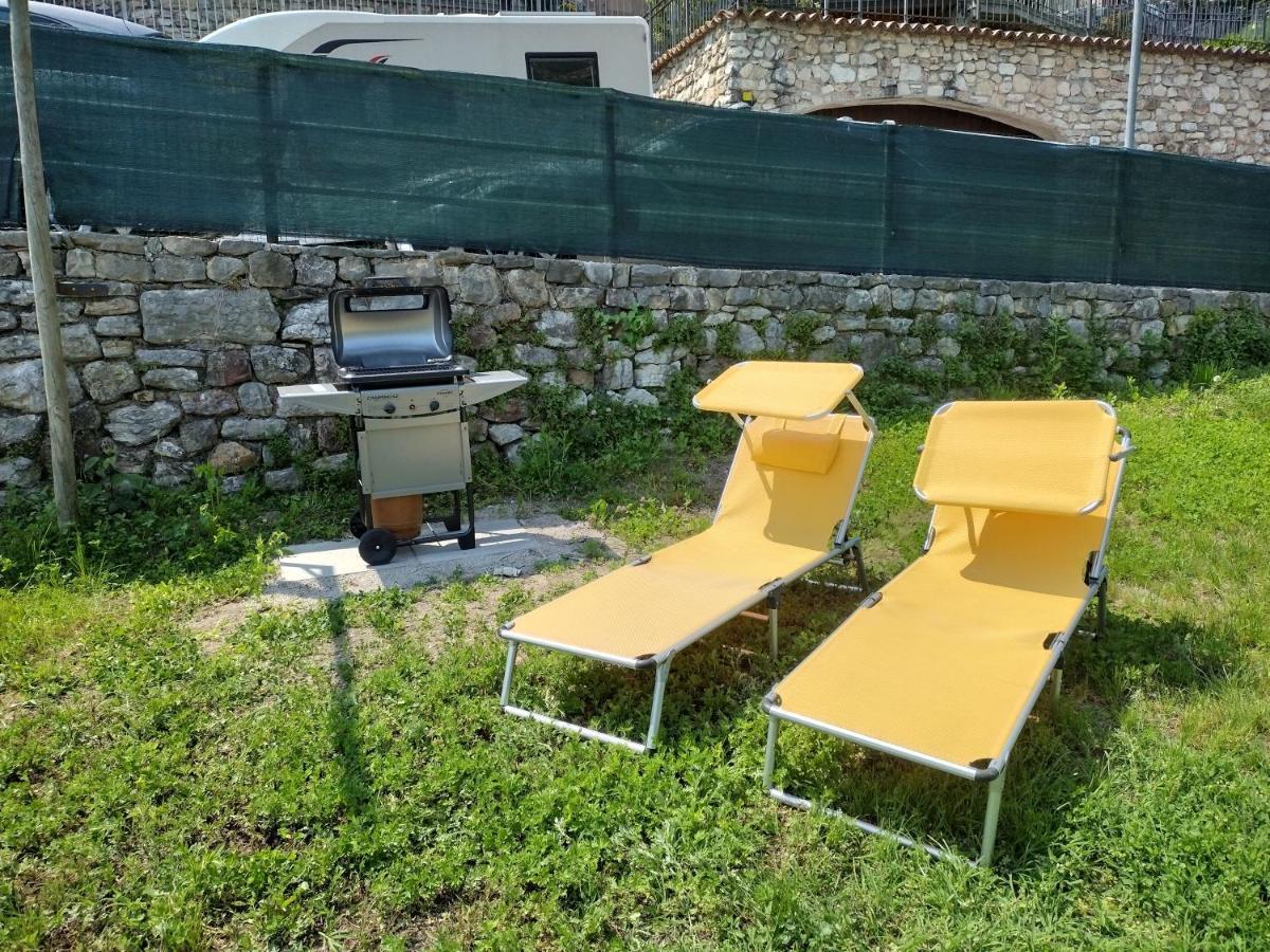 Relax House Appartement Tenno Buitenkant foto